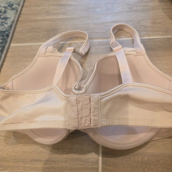 Nude Bra with Lace - Picture 4 of 6